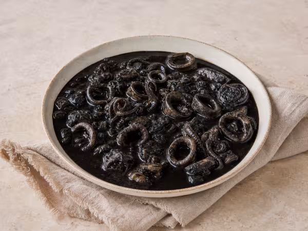 Calamares en su tinta