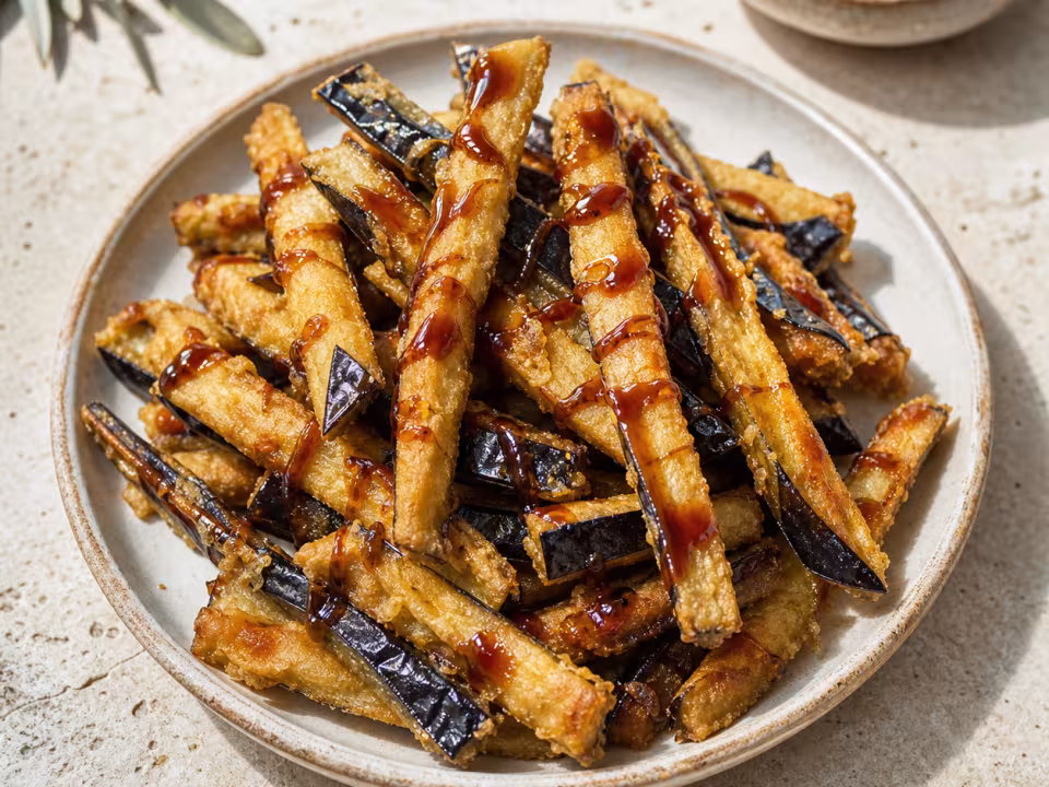Berenjenas fritas con miel de ca&ntilde;a